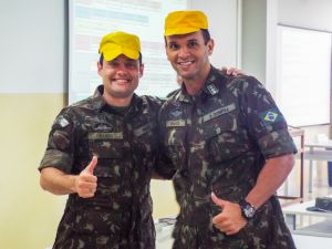 Visita dos Oficiais do Batalhão Dompsa na ESAO - 05 OUT 17